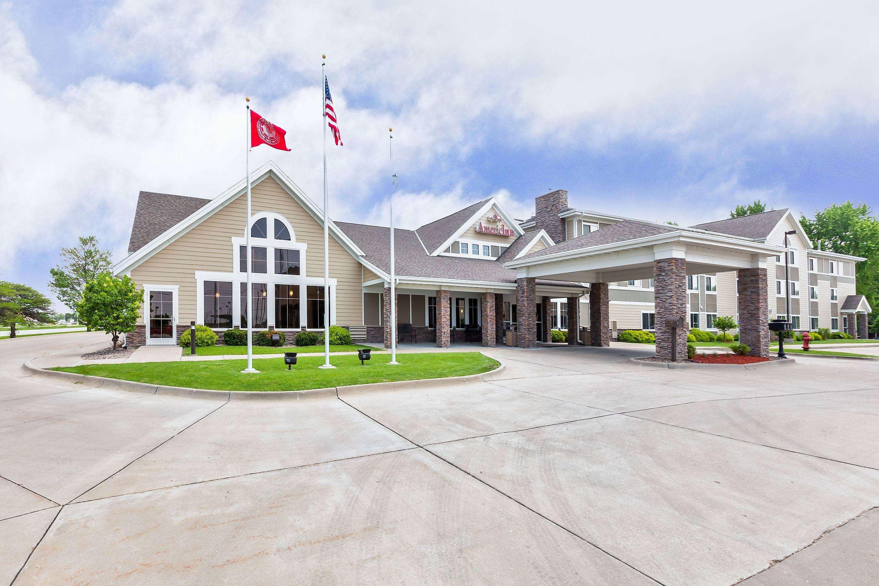Americinn By Wyndham Monmouth Exterior photo